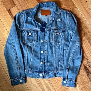 Super cute Lucky Brand Jean Jacket